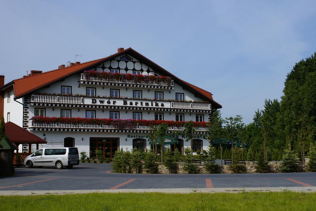 Dwor Bartnika Bed & Breakfast Narewka Exterior photo